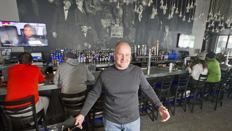 mc-pictures-new-boyd-theatre-owner-charles-jefferson-20160114