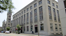 Enjoy Downtown Living at 426 Mulberry